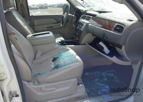 2007 Chevrolet Avalanche 1500 Lt из США, поврежденный, VIN 3GNEC12047G176241